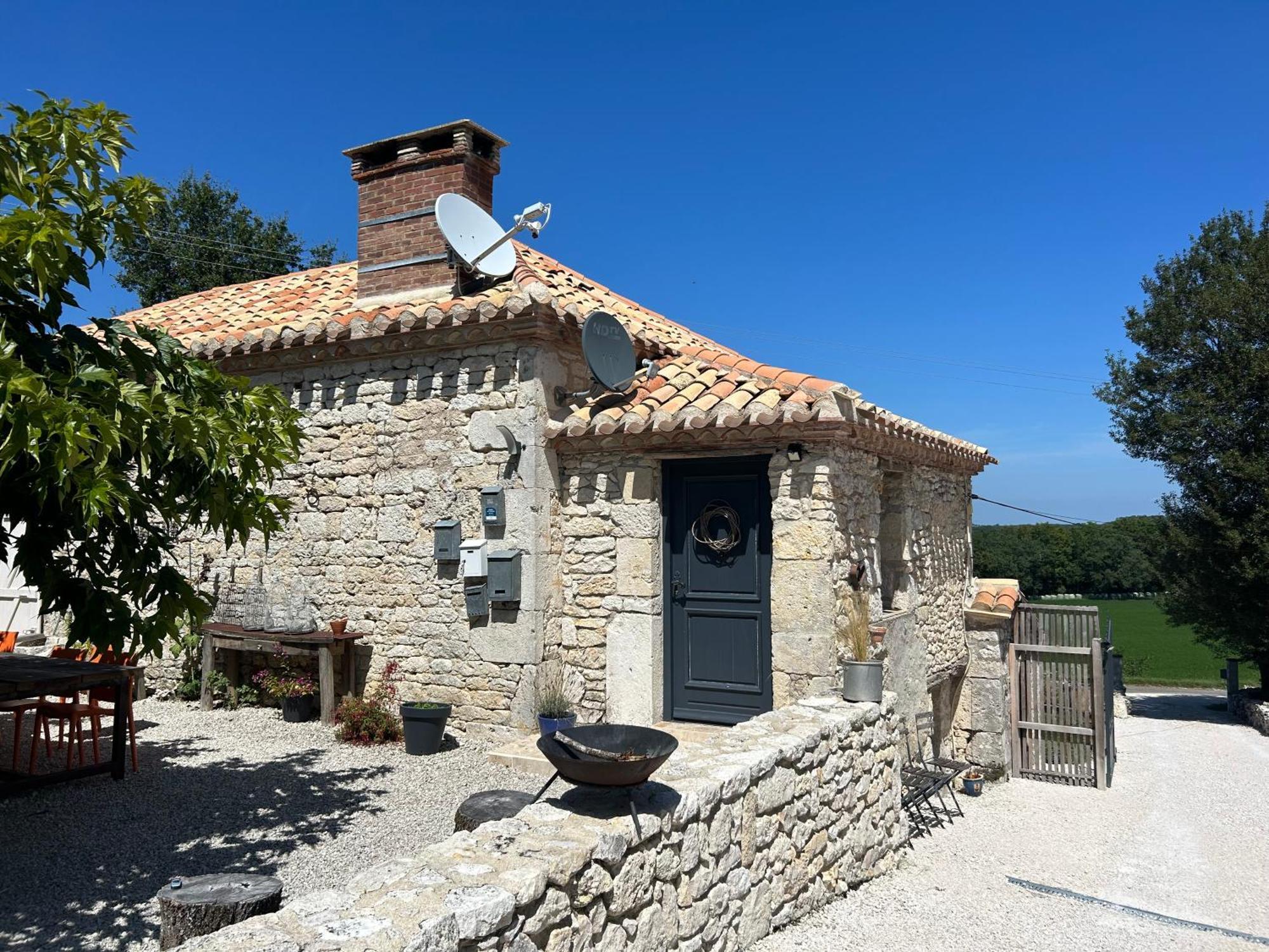 Montcuq Les Fontanelles Du Quercy Blanc 빌라 외부 사진